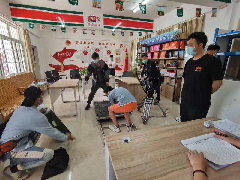 奉新县广告片拍摄公司：极简主义践行者，少即是多的视觉哲学